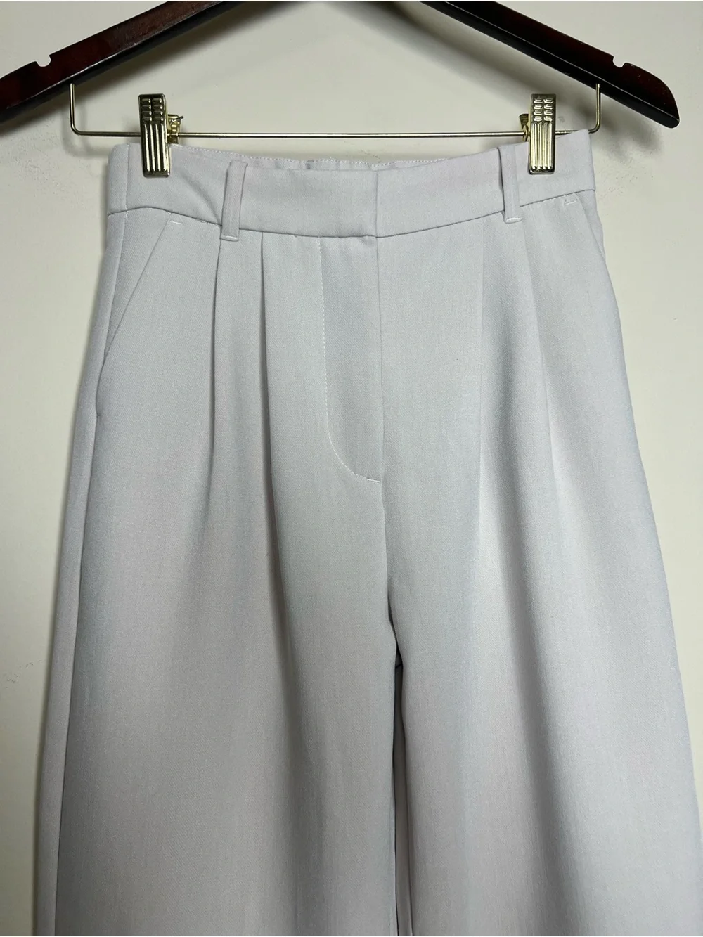 Abercrombie & Fitch Wide-Leg Pants in Light Taupe Size 25/0